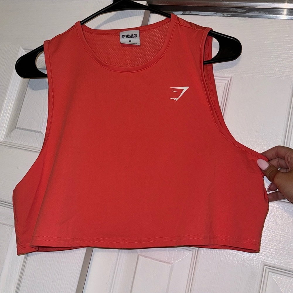 Cropped workout tank top